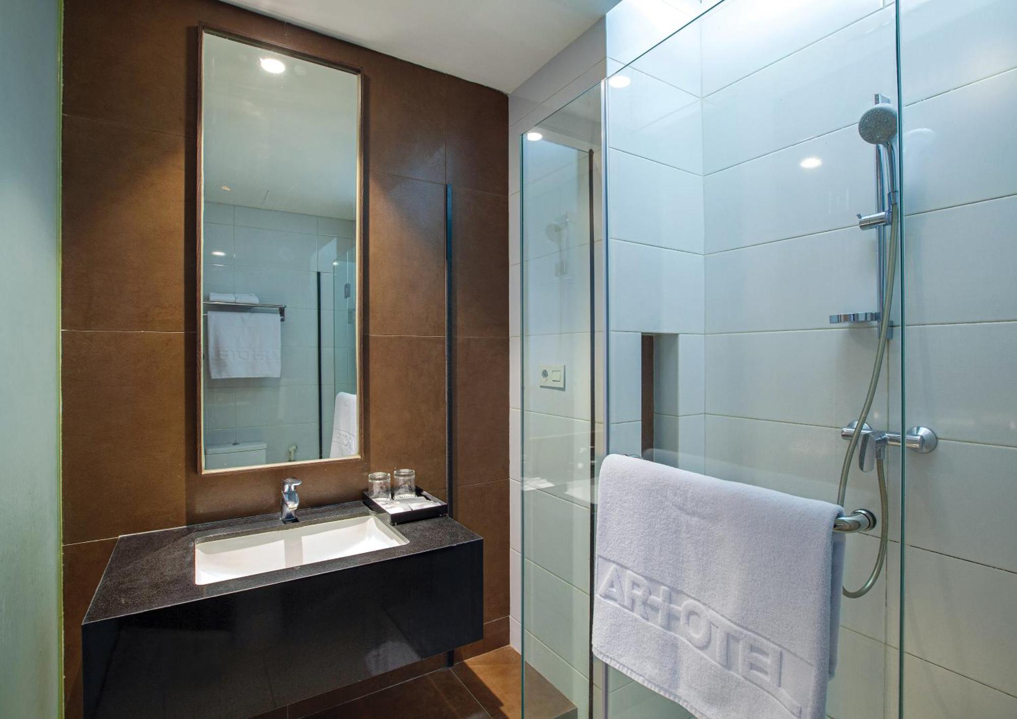 Miers Kuningan, Artotel Curated Jakarta Exterior foto
